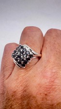 Vintage Deep Blue Black Sapphire and white Sapphire 925 Sterling Silver Ring