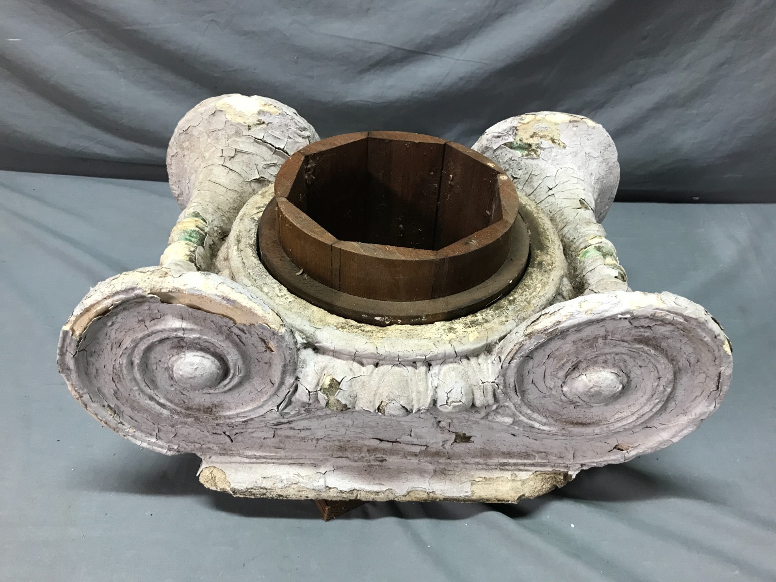 1 Antique VTG Neoclassical Plaster Column Capital Architectural Salvage 1391-25B