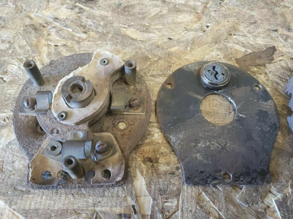 Caja de bobina Ford Modelo T 1913-1922 Foto 3 de 4