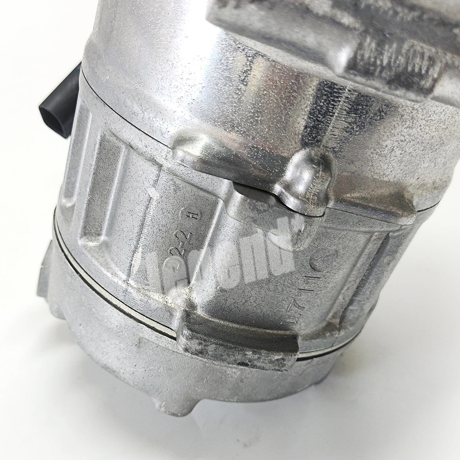 3Y0816803 AC A/C Air Conditioner Compressor for 10-20 Bentley Mulsanne 6.8L RWD