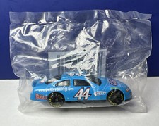 Hot Wheels Car Petty #44 NASCAR Dodge Intrepid 2001 1/64 RARE Blue NEW in Pkg