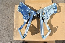 58 59 1958 1959 Chevrolet Or Gmc Truck New Pair Hood Hinge W Springs