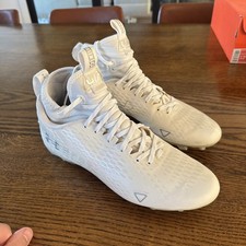 Under Armour Spotlight Cleats Size 10