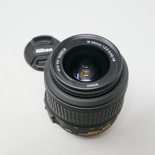 Nikon DX Nikkor 18-55mm f/3.5-5.6 G VR AF-S Zoom F mount Lens --