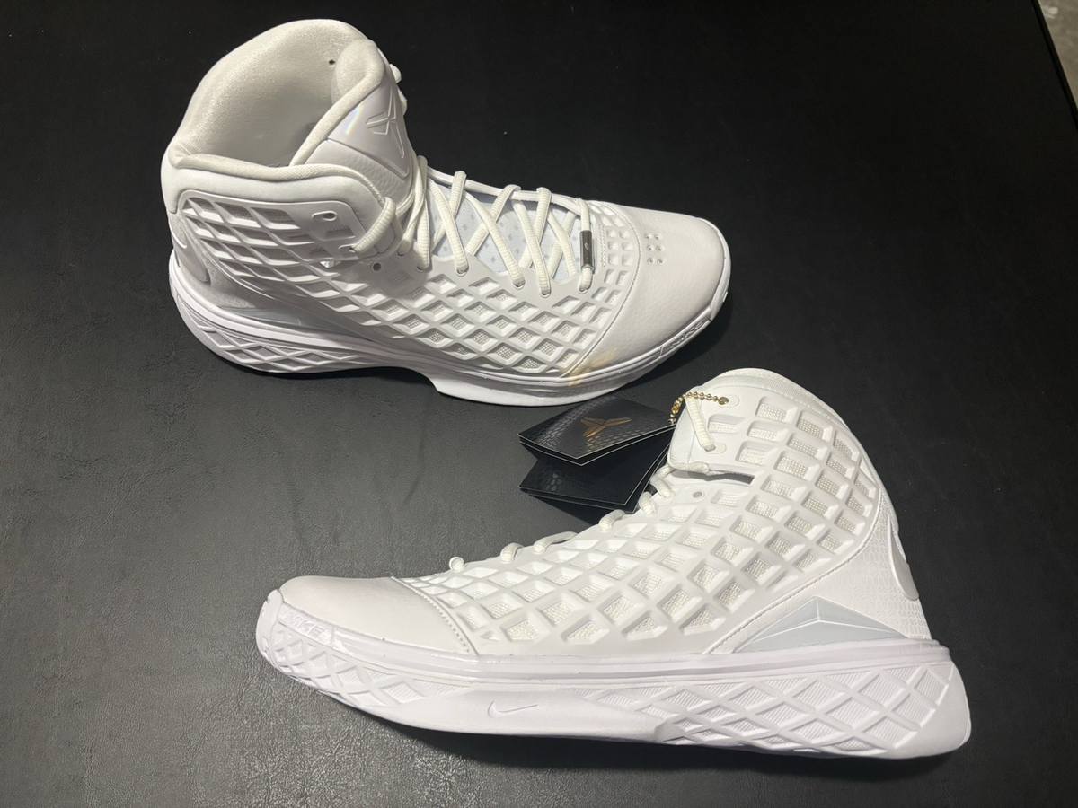Men's Nike Kobe III Protro 