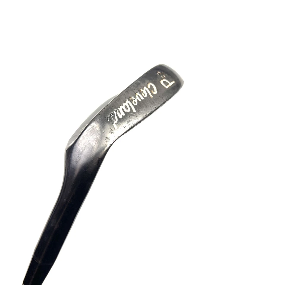 Cleveland 588 Tour Action Pitching Wedge / 47 Degree / Dynamic Gold Wedge Flex - Image 2 of 4