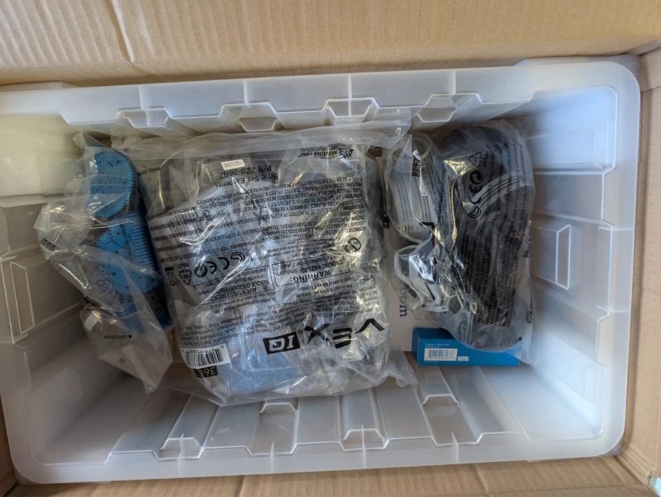 VEX IQ Robotics Construction Kit (NIB) - Image 2 of 3