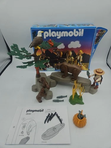 Vintage Playmobil 3830 Complete and in Mint Cond.  Except Box / 1995 Bear/Ranger