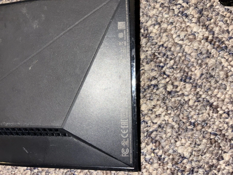 NVIDIA Shield TV 2017 16GB Console 4K HDR Media Player + Remote + Controller - Image 3 of 4