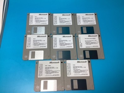 Microsoft FoxPro 2.5 for Apple Macintosh | 8-Disk 3.5  Floppy Install Set 1993