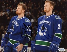 Vancouver Canucks Daniel Henrik Sedin Dual Signed Autographed 8x10 Photo