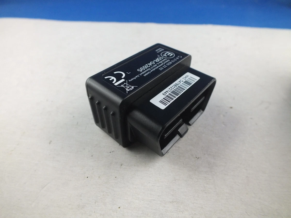 Original Mercedes Benz Nachrüstung connect me Adapter neu 