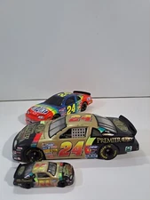3 Action Die Cast  #24 Jeff Gordan Dupont/Chroma Chevrolet NASCAR Stock Cars