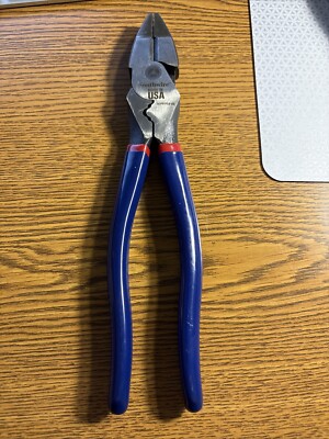 Southwire - SCP9TPCD-US 9'' High-Leverage Side Cutting Made In The USA