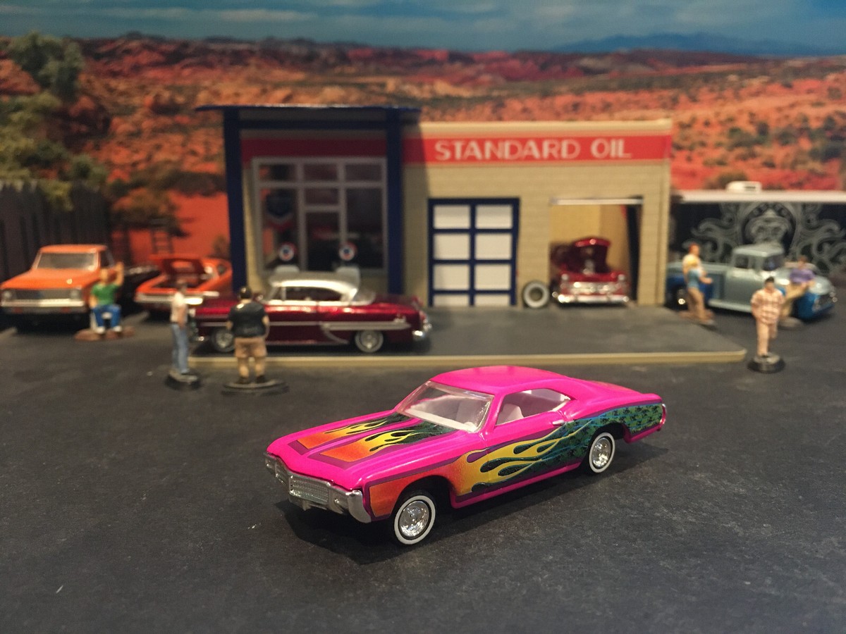 1:64 Hot Wheels Limited Edition 1969 69 Buick Riviera Lowrider