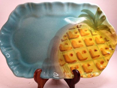 Vietri  Sara's Fresh Fruit Small Rectangle Tray Plate Otter Brown Pineapple 