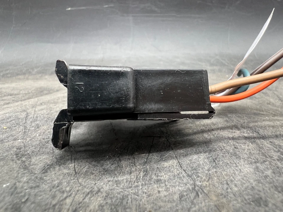 Arnés de cableado coleta módulo de control climático Oldsmobile Delta 88 1977-1984 OEM Foto 2 de 4