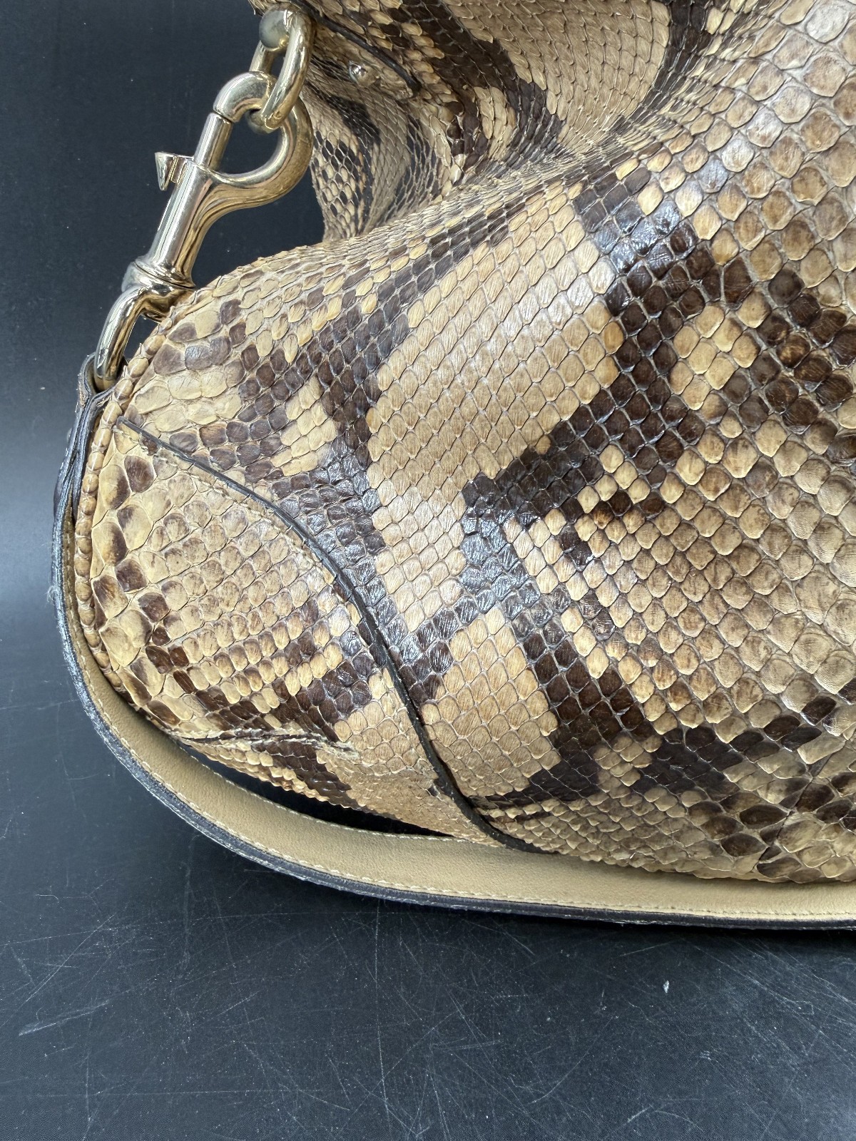 Gucci Python Embossed Leather Bag Nougat Trim 169… - image 7