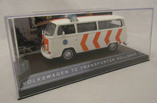 VOITURE POLICE 1/43 VOLKSWAGEN T2 TRANSPORTER PAYS-BAS - DE AGOSTINI IXO N°17