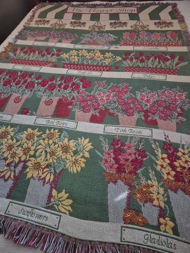 Vintage American Farmhouse Woven Tapestry Throw Blanket - 193cm L x 128cm W - Picture 11 of 24