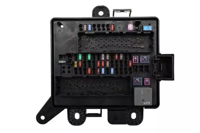 #ad Genuine GM Body Wiring Harness Junction Block 84044726 $223.42