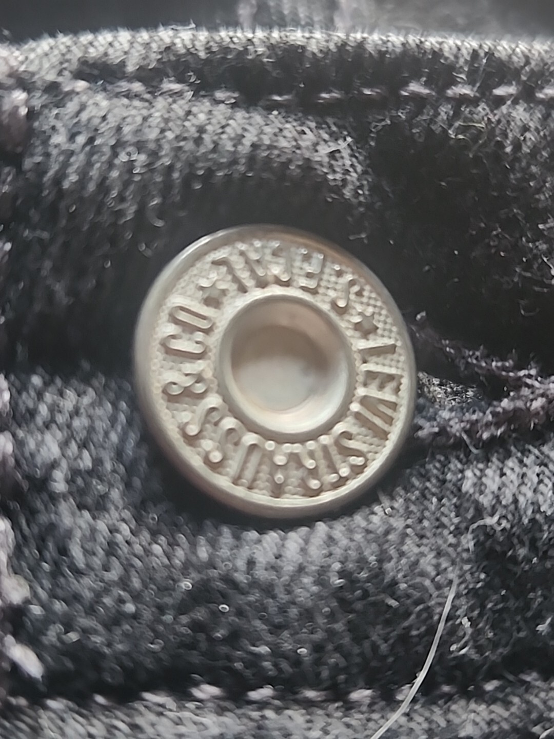 Levi's Jeans Women's Size 8M Mid Rise Skinny Black 29x28 Stretch Pockets Pre-own thumbnail 4