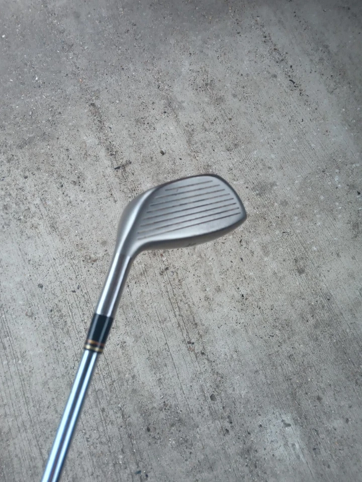 Titleist golf club Pro Trajectory PT 10.5 degree Mid size Driver MS-209 Regular - Image 2 of 4