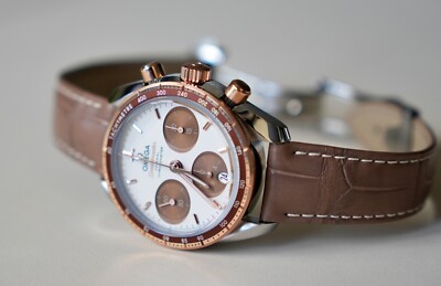 SPEEDMASTER 38 mm SEDNA  Gold, FUUL SET, UNGETRAGEN
