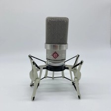 TLM 102 Large Diaphragm Condenser Microphone Studio Set w/ Shockmount