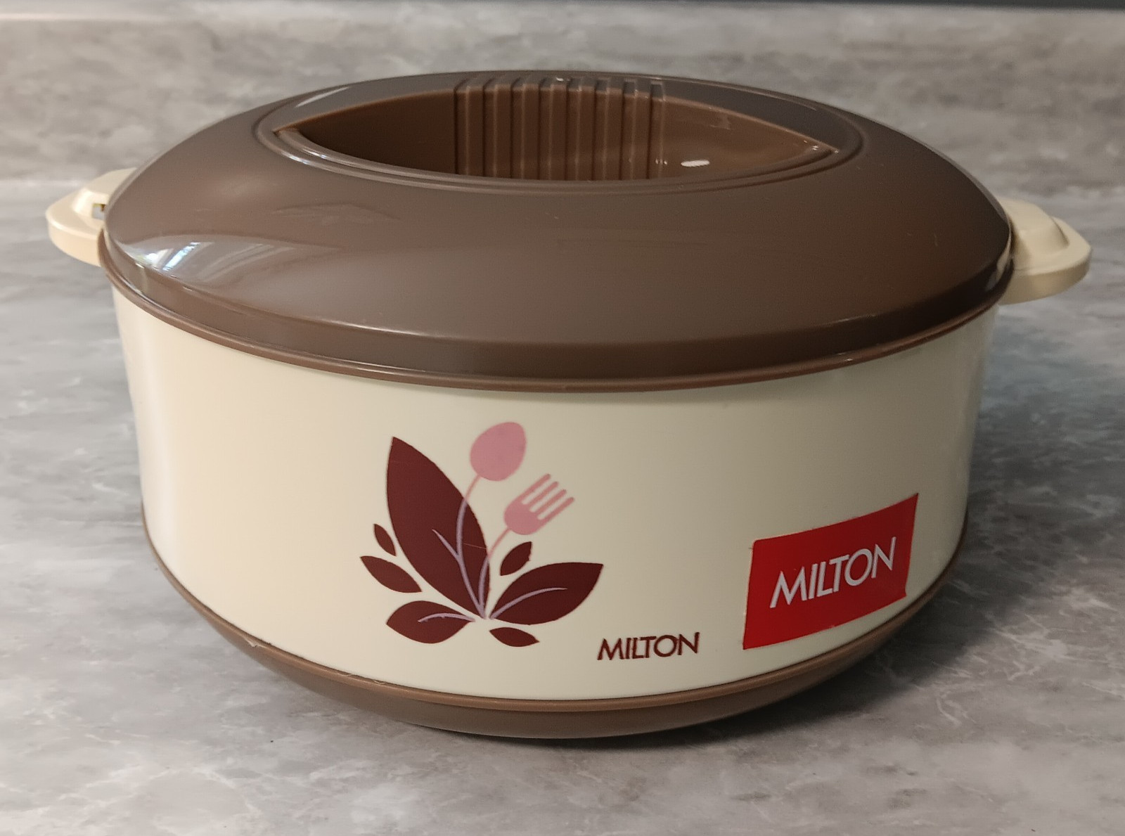 MILTON Insulated Casserole Storage with Stainless Steel Liner 1500ml