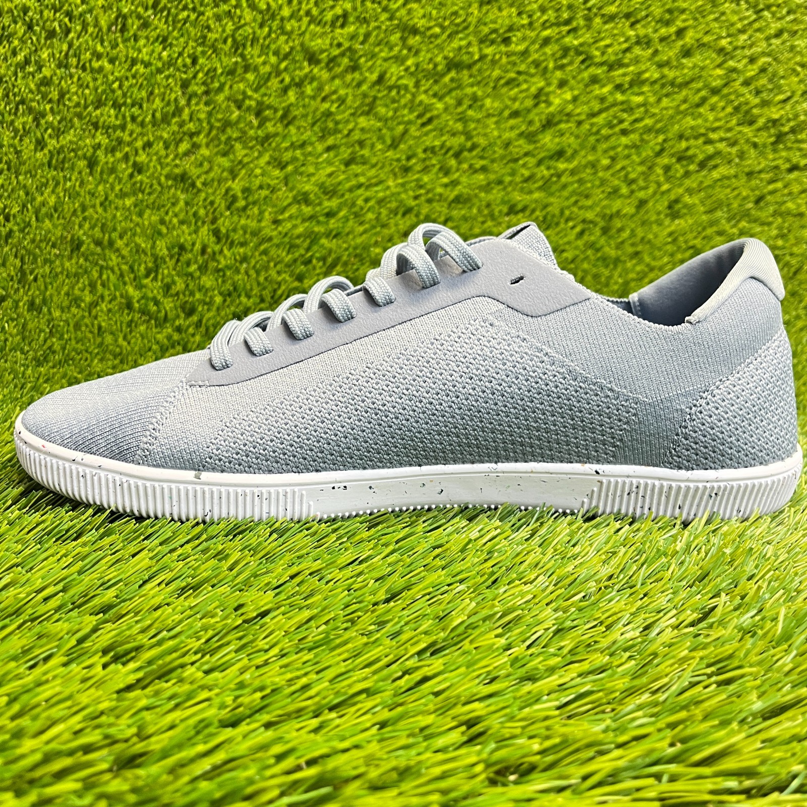 Flux Adapt Trainer Gray White Mens Size 12.5 Casual Athletic Knit Shoes Sneakers