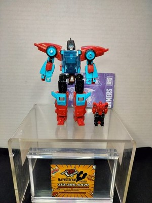 Hasbro Transformers Legacy Autobot Pointblank & Peacemaker / AS-IS 