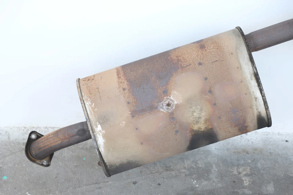 Silenciador de escape Nissan Armada 04-07 QX56 20100-7S600, A947, OEM, 2004, 2005, 200 Foto 3 de 4