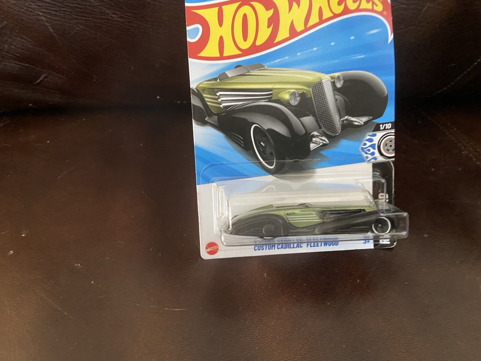 Hot Wheels Custom Cadillac Fleetwood 24/250 Rod Squad 1/10 Diecast Car Collectible