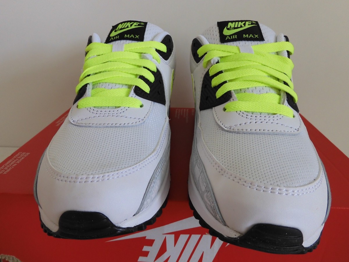 NIKE AIR MAX 90 