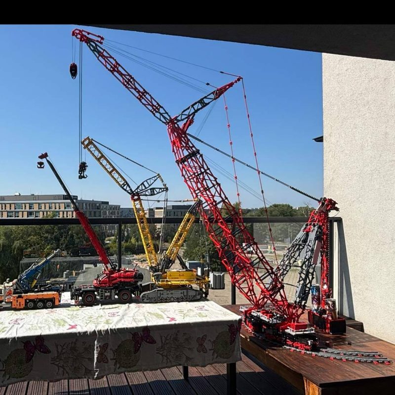 Mammoet SK6000 Large Ring Track Crane with Motor Kit 7983 Bricks