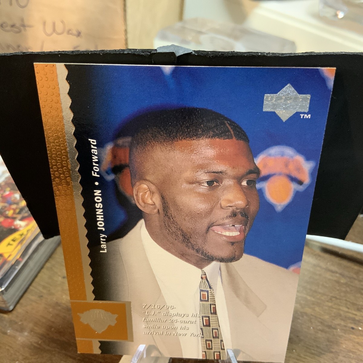 Look Up Sing Out: Glory(中古品) Larry Johnson 1996-97 Upper Deck BASKETBALL #261 New York Knicks