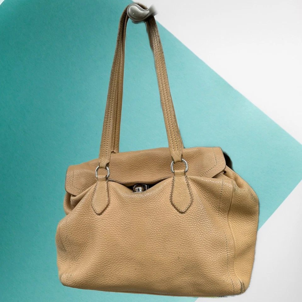 Authentic Vintage Prada Vitello Daino Medium Flap Hobo Shoulder Bag Nude - Image 4 of 4