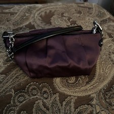 Womens Simply Vera Wang Brand Sugar Plum Wristlet Clutch Purse Handbag