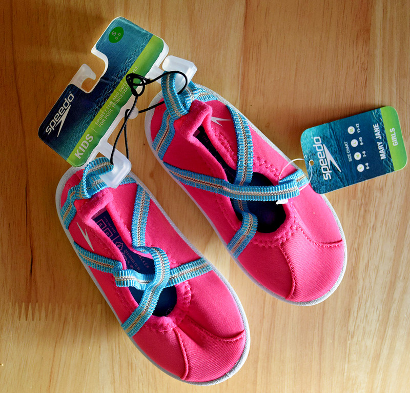Speedo KIDS Neon Pink Mary Jane Water Shoes, Girl's Size S (5-6), NEW w/Flaw