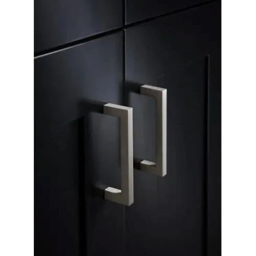 Top Knobs Asbury Square Bar Pull 3 3/4 Inch (c-c) Brushed Satin Nickel M1161BSN - Picture 2 of 3