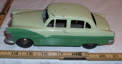 TRU-SCALE 1953 FORD CRESTLINE SEDAN CAR PROMO STYLE IN METAL