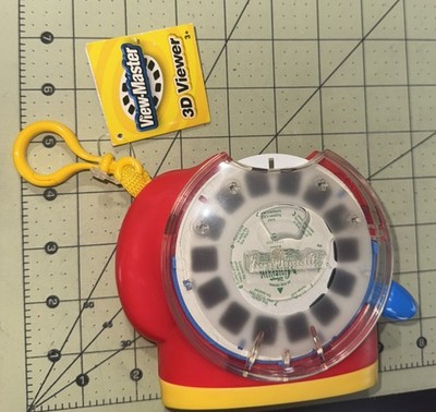 VIEW MASTER 3D Reel Viewer K9882 FISHER PRICE Red Yellow Mermaid Disc