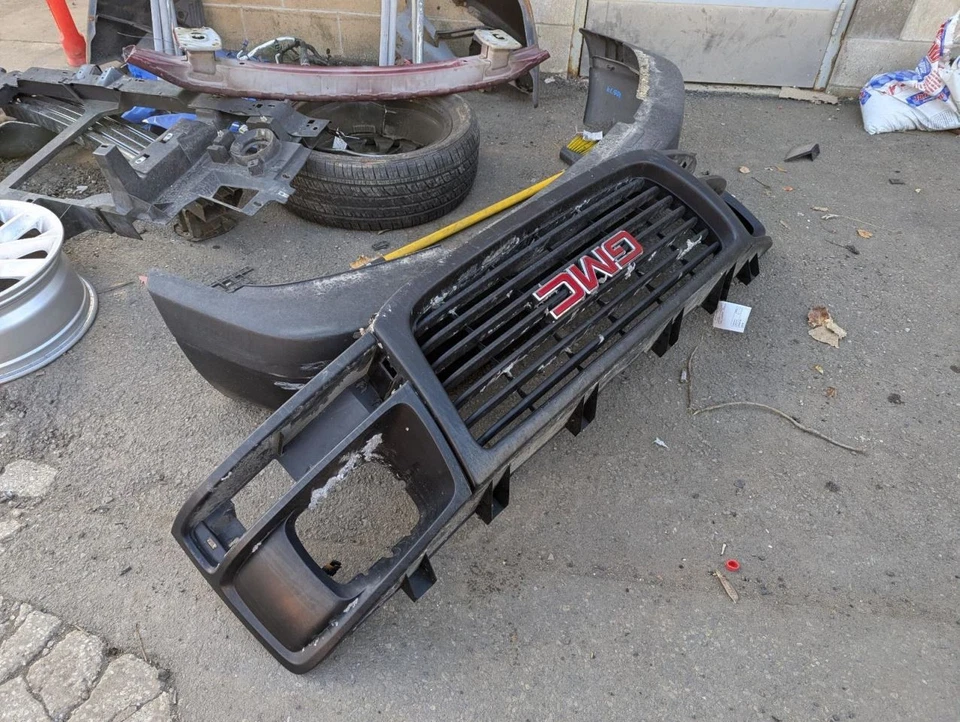 Grille Sealed Beam Headlamps Fits 11-17 SAVANA 2500 VAN 794991 - Image 3 of 4