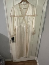 Vintage 70s Montgomery Ward Lace Satin Robe Size L Long Sleeve