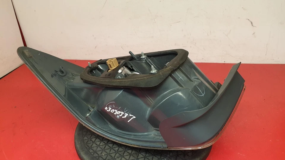 MAZDA CX-7 TAIL LIGHT PASSENGER SIDE NEARSIDE LH 2011 5 DOOR — 第 2/4 张图片