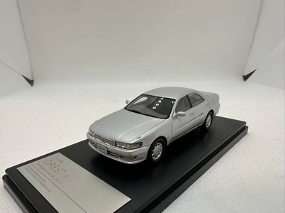 Hi-Story 1/43 Toyota Cresta 2.5 Super Lucent G 1994 silber Diecast Modell