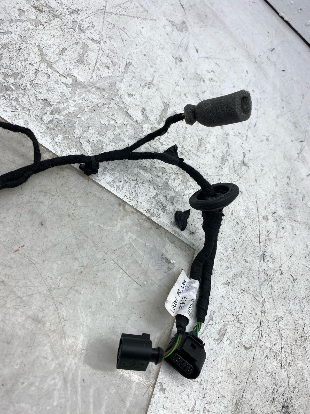 2013-2019 BENTLEY FLYING SPUR OEM FRONT RIGHT DOOR WIRING HARNESS 4W1971121C