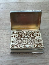 Outstanding Queens Jubilee Year Sterling Silver Vinaigrette By H Quibell & Son.