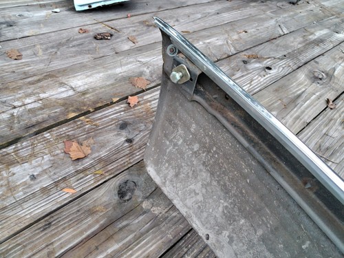 72-89 280 450 380 560 SL SLC Mercedes W107 Rear Euro Bumper clean rust free item - Foto 4 di 12